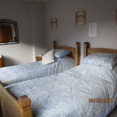 Danca Bed And Breakfast Kinlochmore Bagian luar foto